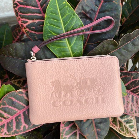 Coach Corner Zip Wristlet In Colorblock With Horse And Carriage - Picture 1 of 16